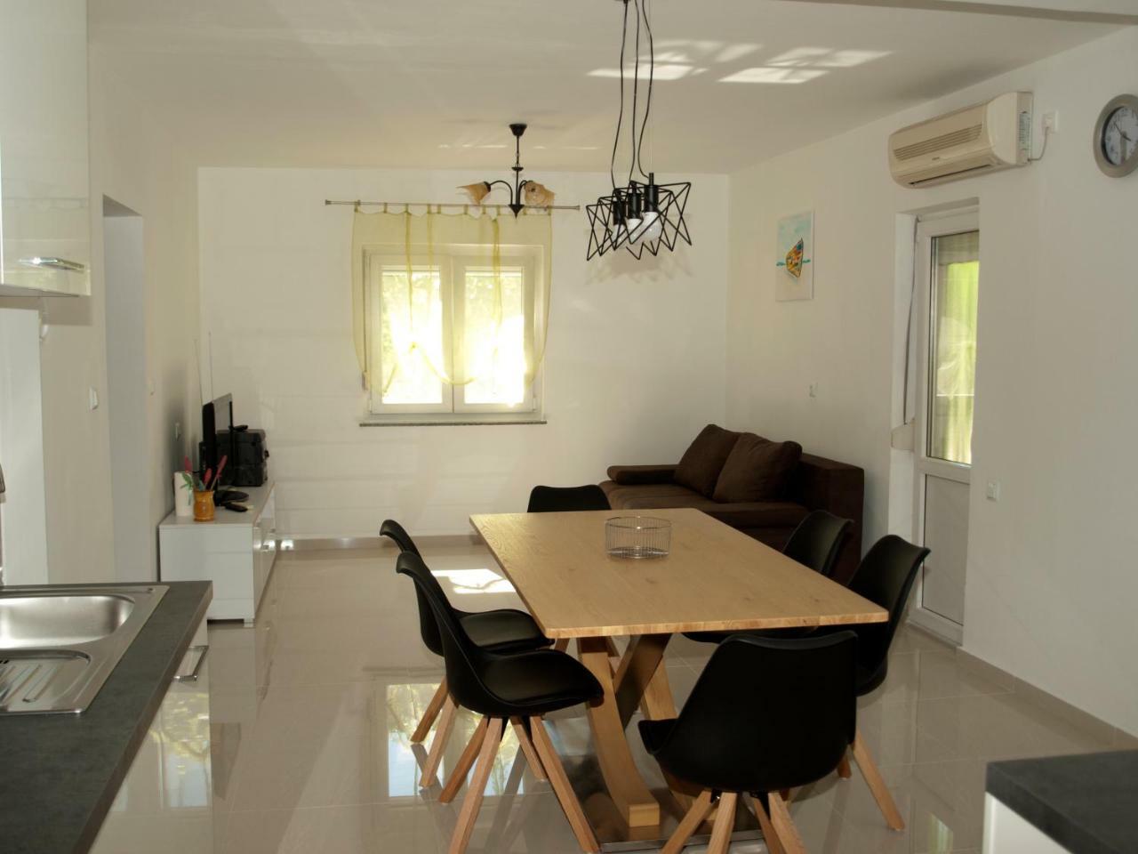 New Apartment Ema II Vrh  Екстер'єр фото